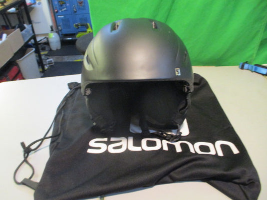 Used Salomon 56-59cm Medium Black Snow helmet (Air Bladder Not Working)