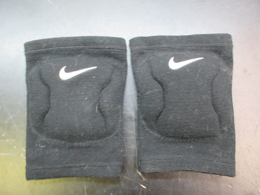 Used Nike Volleyball Knee Pads