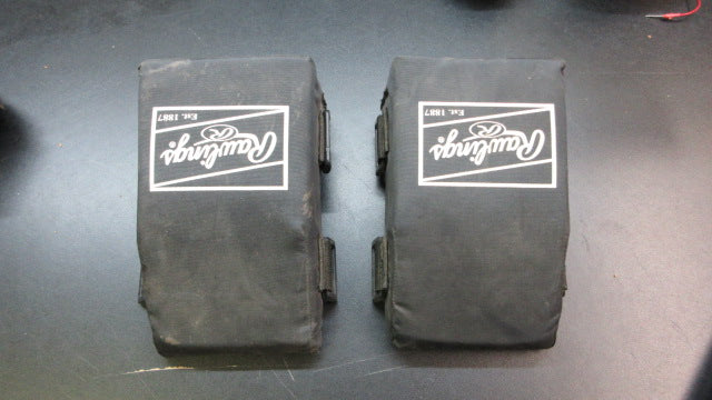 Load image into Gallery viewer, Used Rawlings Knee Savers
