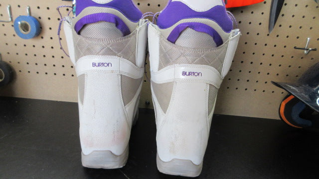 Load image into Gallery viewer, Used Burton Mint Imprint 1 Snowboard Boots - Size 8.5
