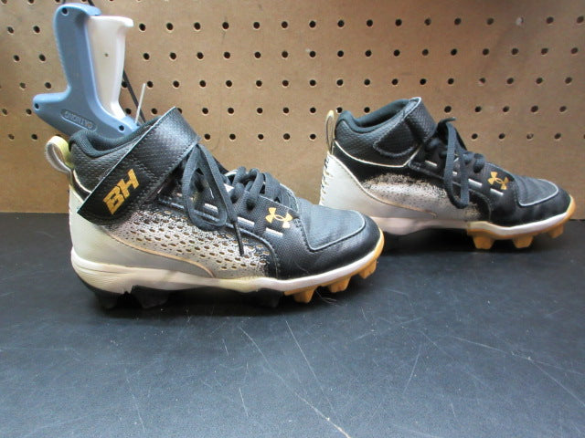 Load image into Gallery viewer, Used Under Armour Harper 6 BB/SB Cleats - Size Youth 1

