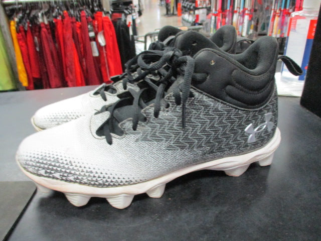Load image into Gallery viewer, Used Under Armour Spotlight Size 9 Cleats

