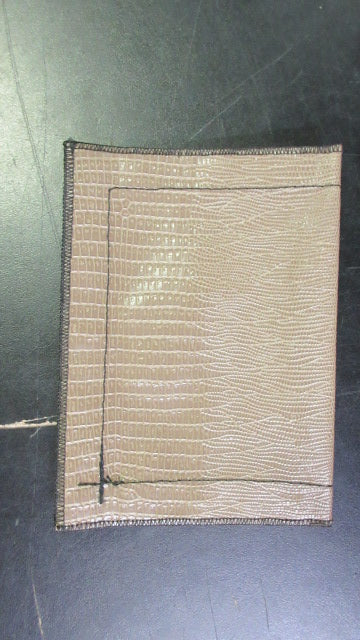 Load image into Gallery viewer, Fishing Reel Cover Velcro Tan

