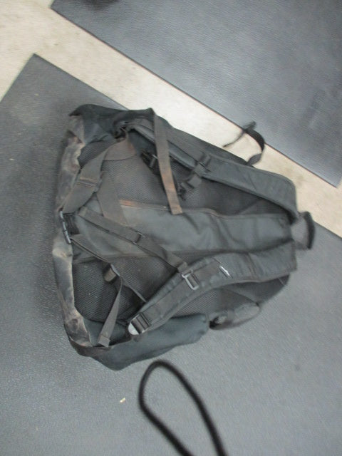 Used Athletico Baseball/Softball Equipment Bag (Has Split In Bag Holder)
