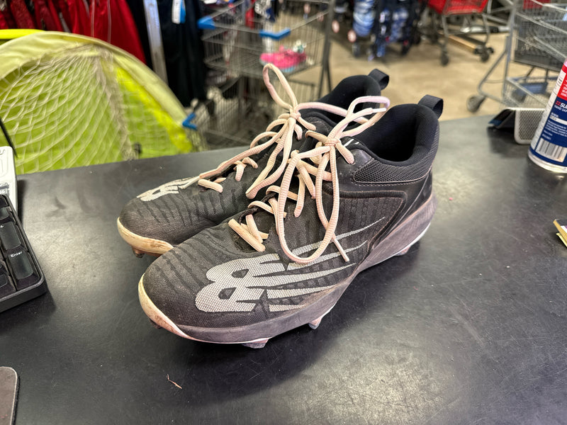 Load image into Gallery viewer, Used New Balance FuelCell 4040 V6 Baseball Cleats Size 9
