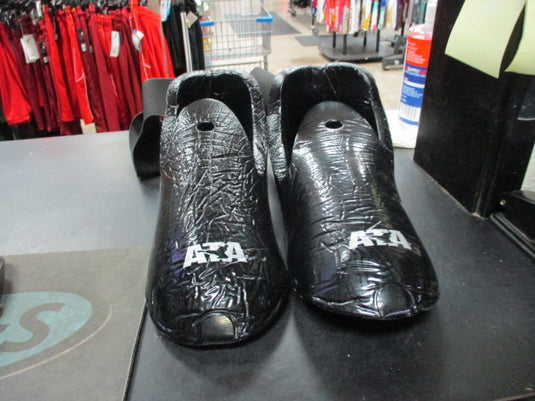 Used ATA Size Medium Foot Protector