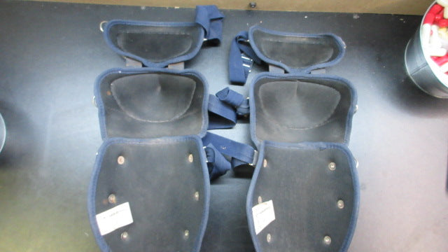 Load image into Gallery viewer, Used Champro Catchers Shin Guards - Youth
