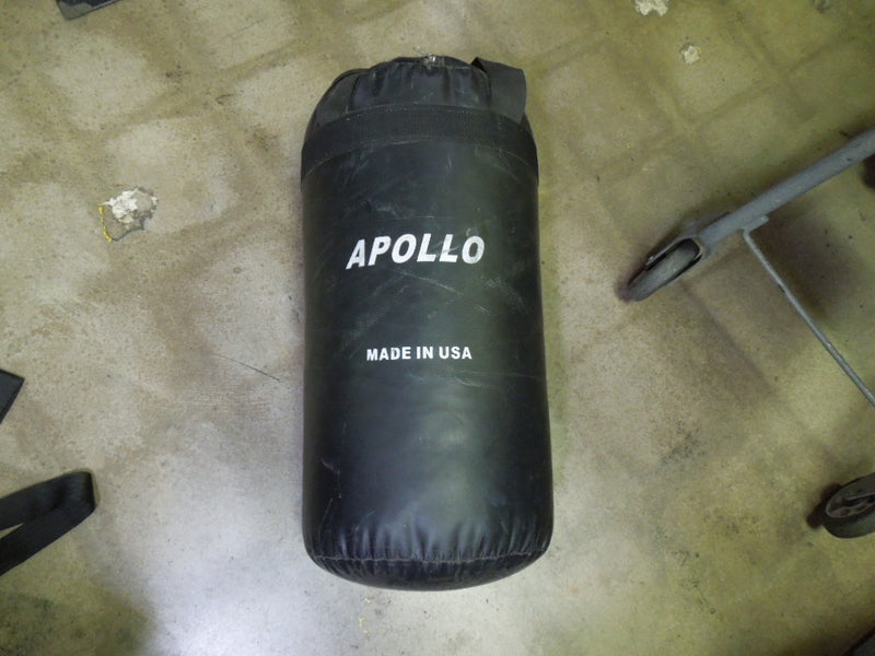 Load image into Gallery viewer, Used Apollo 40 lb Heavy Bag
