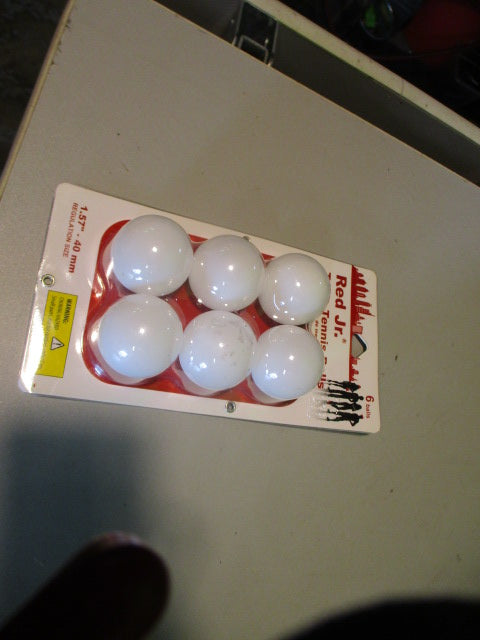 Load image into Gallery viewer, Red Jr Pack Of 6 Table Tennis Balls
