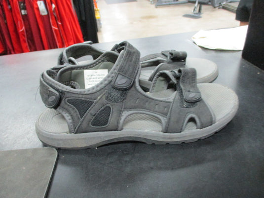 Used London Underground Size 4 Sandals