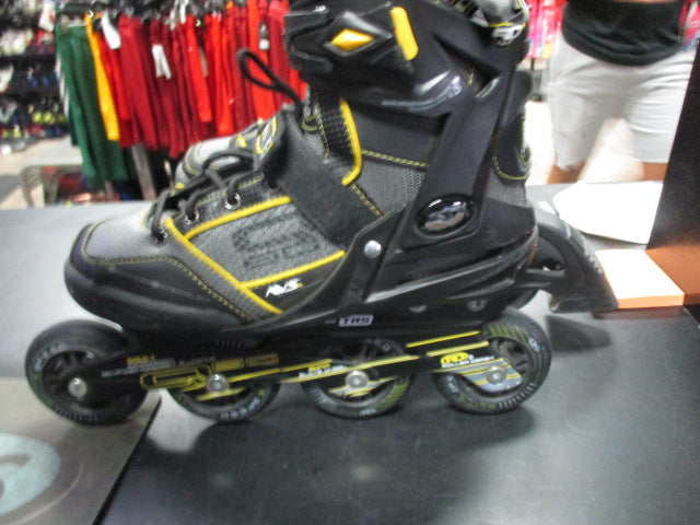 Load image into Gallery viewer, Used Roller Durby Q60 Gold 7 Size 5 In-Line Roller Skates
