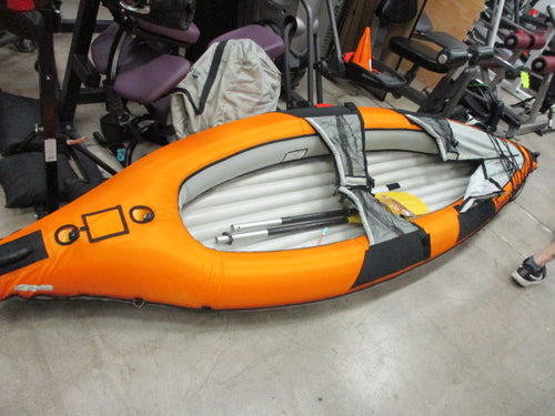 Used Stearns Outdoors IK 140 Inflatable kayak 11 Foot With Paddle