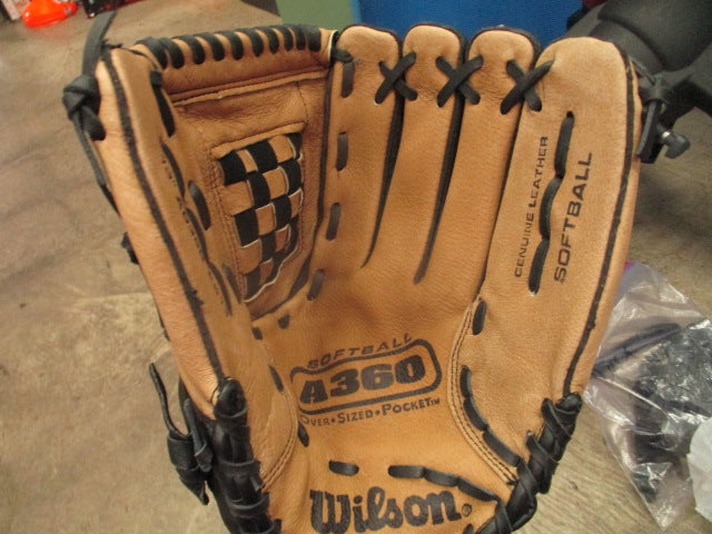 Load image into Gallery viewer, Used Wilson A360 13" Softball Glove
