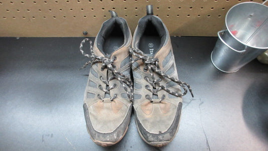 Used Itasca Hiking Shoes - Size 8.5
