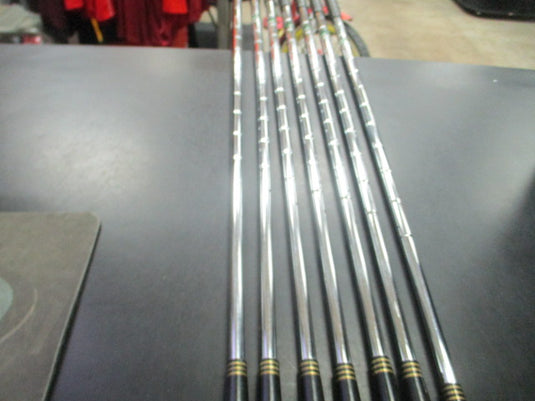 Used King Snake MR Oversized Iron Set 3-9 - RH