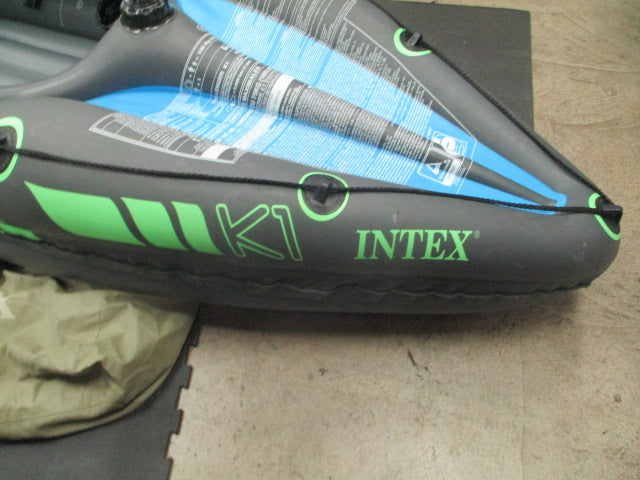 Load image into Gallery viewer, Used Intex Challenger K1 1 Person Kayak
