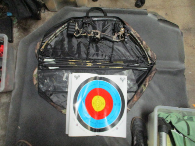 Load image into Gallery viewer, Lanneret Compound Bow and Archery Set Right Hand Archery Compound Bow
