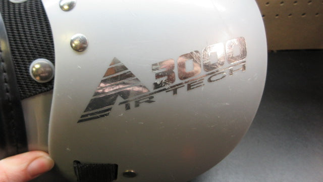 Load image into Gallery viewer, Used Champro 3000 Tech Football Shoulder Pads - Size Medium
