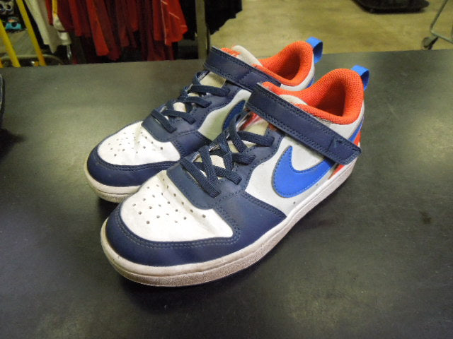 Load image into Gallery viewer, Used Nike Court Borough Low Recraft Size 2Y
