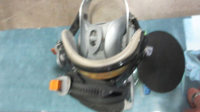 Load image into Gallery viewer, Used K2 The Mighty Eldo 135cm Snowboard With Bindings
