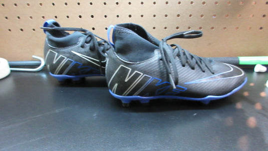 Used Nike Mercurial Soccer Cleats - Size Youth 2