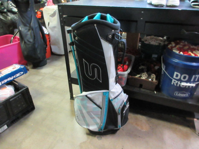 Load image into Gallery viewer, Used Callaway New Strata Ultimate Stand Golf Bag
