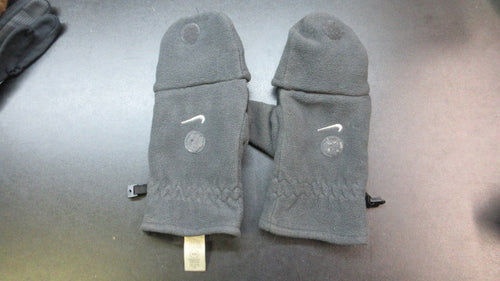 Used Nike Winter Gloves Fingerless