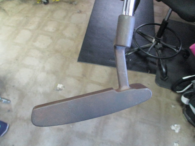 Load image into Gallery viewer, Used Ping A-Blade RH 35" RH Putter

