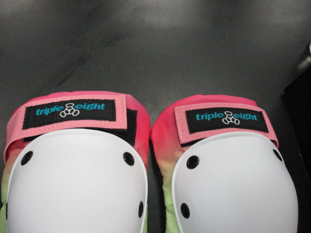 Load image into Gallery viewer, Used Triple Eight Kids Knee Pads
