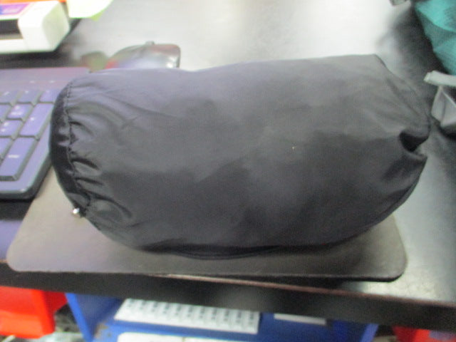 Load image into Gallery viewer, Used Black Large Rain Jacket
