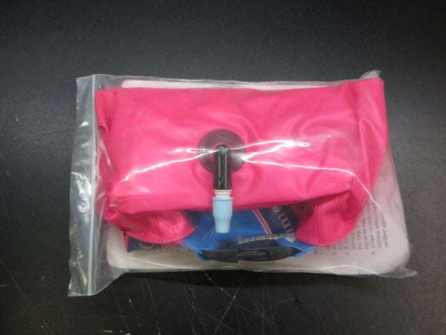 Load image into Gallery viewer, Used Triathlon Saftey Ishof Floatation Devise
