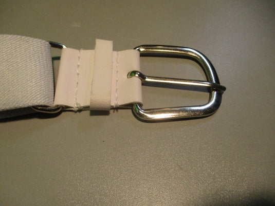 Used white Adult Baseball Belt