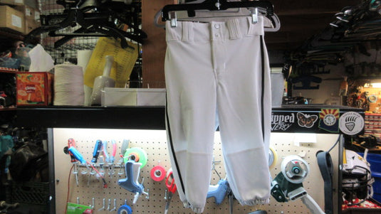 Used Wire2Wire Knicker Baseball Pants - Size Youth Medium