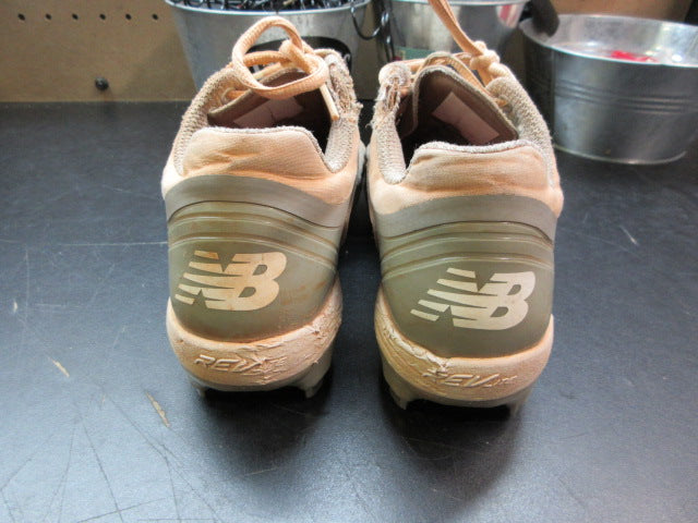 Load image into Gallery viewer, Used New Balance Baseball Cleats - Size 7
