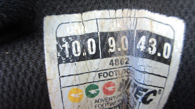 Load image into Gallery viewer, Used Hi-Tec Men's Cape Trail Waterproof Hiking Boots - Size 10
