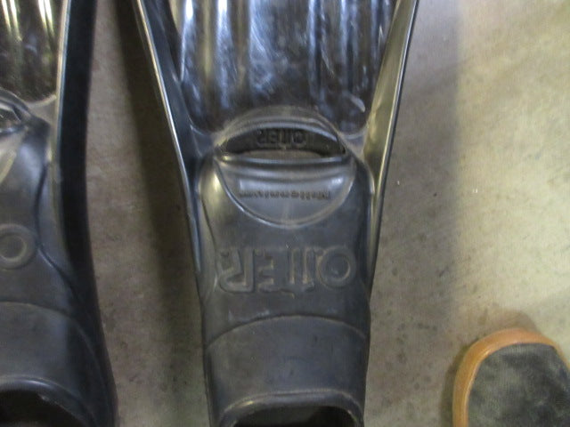 Load image into Gallery viewer, Used OMER Millennium Long Fin  Deep Dive Fins Size 9/11 34&quot;

