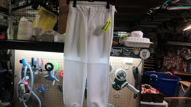 Load image into Gallery viewer, Intensity Softball Pants - Size Small
