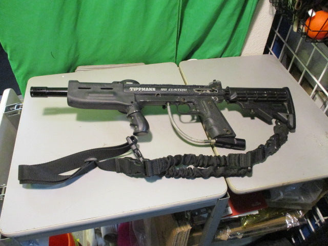 Load image into Gallery viewer, Used TippMann 98 Custom GUN With Hopper and Shoulder Strap
