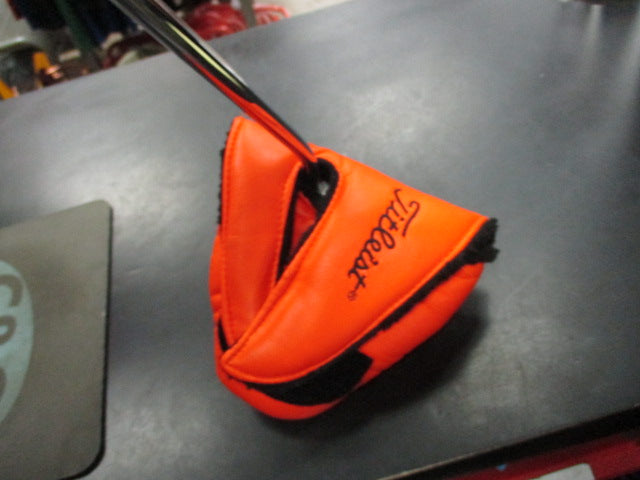 Load image into Gallery viewer, Used Titleist Scotty Cameron Detour 35&quot; RH Putter With Head Cover
