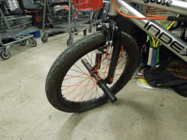 Load image into Gallery viewer, Used Mongoose Index 2.0 Freestyle BMX Bike

