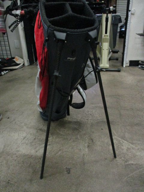 Load image into Gallery viewer, Used PING Hoofer CrazeLite Golf Stand Bag
