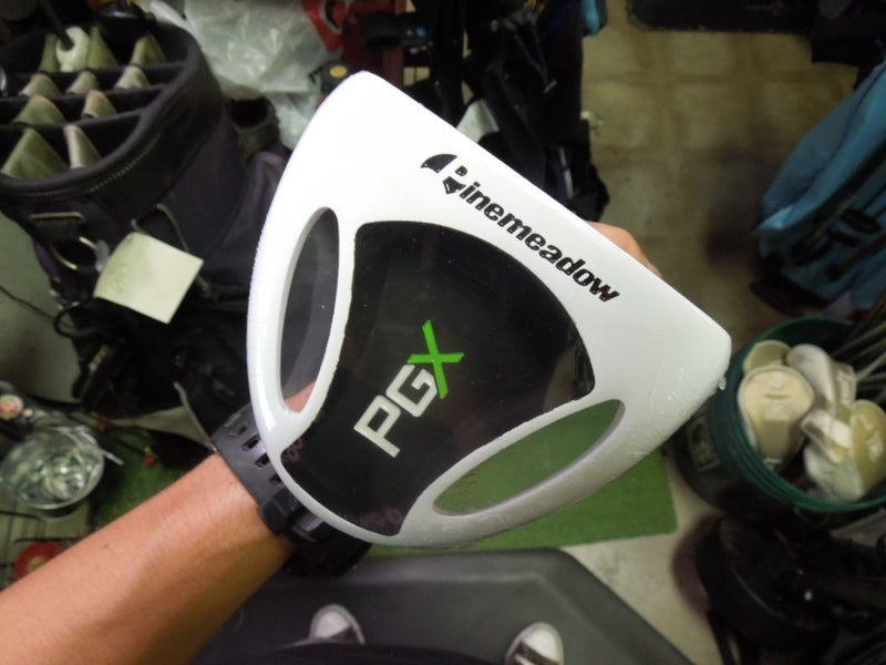 Load image into Gallery viewer, Like New Pinemeadow Golf PGX Right Hand Mallet Putter
