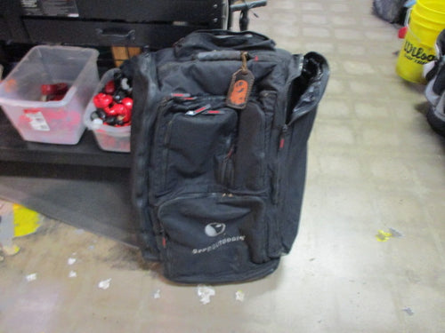 Used Deepoutdoors Large Wheeled DIVE BAG