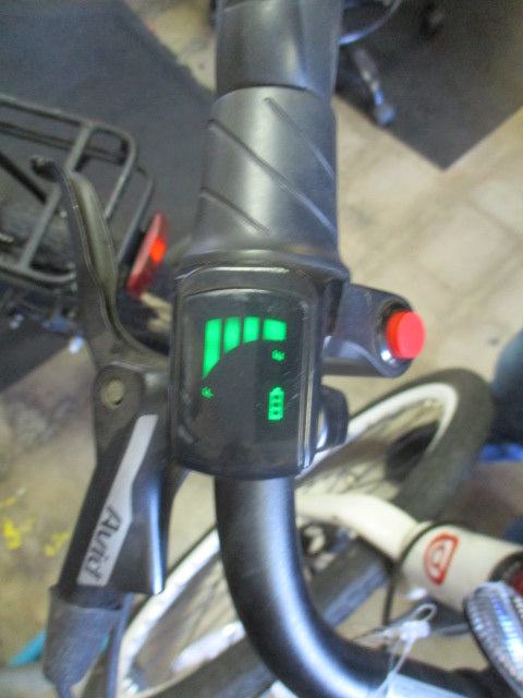 Load image into Gallery viewer, Used Prodecotech Stride 400 Electric Bicycle
