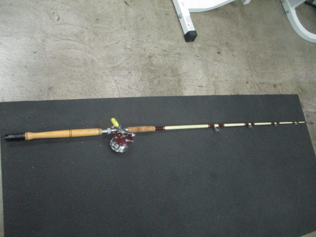 Load image into Gallery viewer, Used Custom 6'6" Deep see Rod With PENN Peer # 309 Reel
