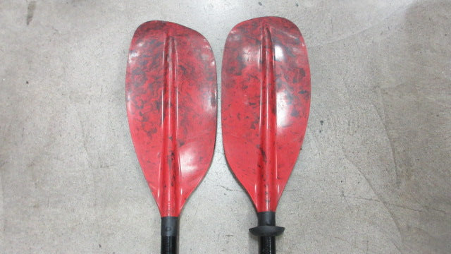 Load image into Gallery viewer, Used Lifetime Tidal Glass Kayak Paddle Oar 87&quot; (220cm)
