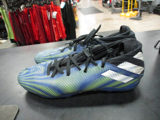 Load image into Gallery viewer, Used Adidas Nemeziz firm Ground Size 6 Soccer Cleats

