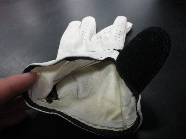 Load image into Gallery viewer, Used Foot-Joy Golf Glove - RH
