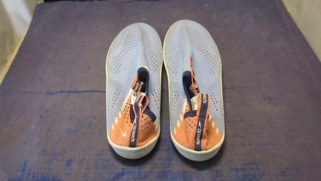 Load image into Gallery viewer, Used Speedo The Original Surfwalker Water Shoes Women&#39;s Size 7/8 - small stain
