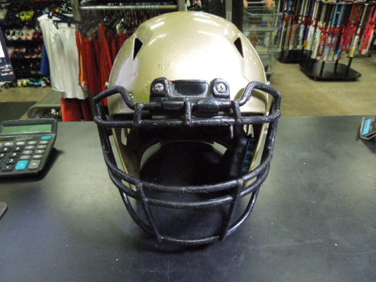 Heavy Use Schutt Vengence A11 No Jaw Pads No Certification Visible Size XL